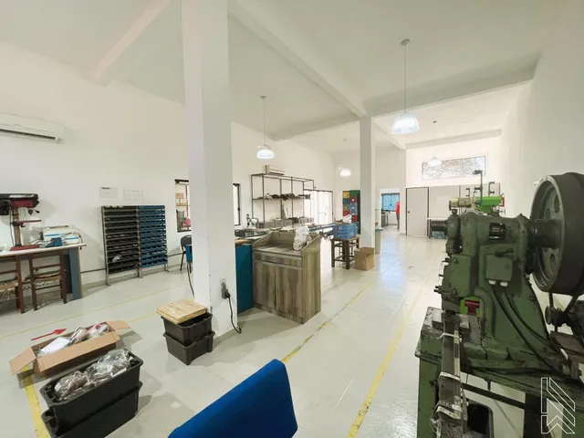 Imagem 5: PRÉDIO COMERCIAL E/OU INDUSTRIAL