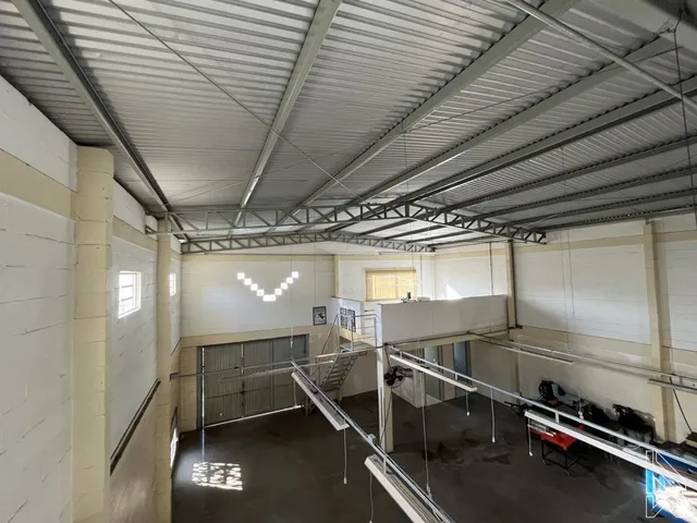 Imagem: PAVILHÃO NO BAIRRO RIO BRANCO