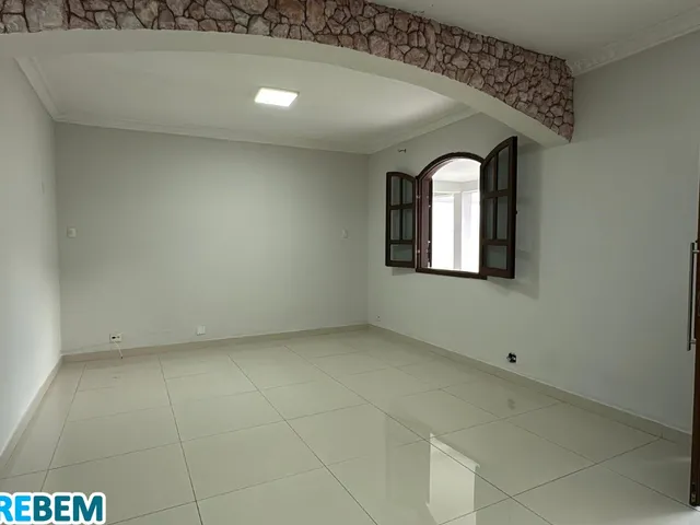 Imagem 15: CASA CLÁSSICA À VENDA NO BAIRRO BOM RETIRO - EXCELENTE LOCALIZAÇÃO