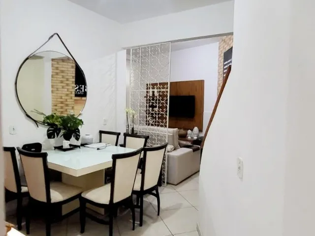 Imagem: CASA RESIDENCIAL em CARATINGA - MG, ESPLANADA