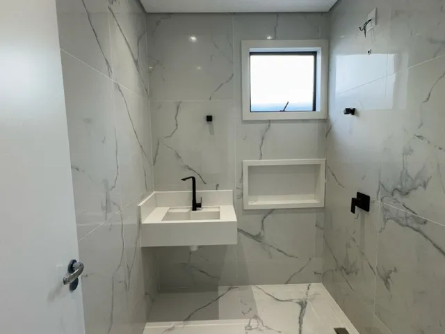 Imagem 14: CASA RESIDENCIAL em CARATINGA - MG, CONDOMÍNIO LAGOA SILVANA