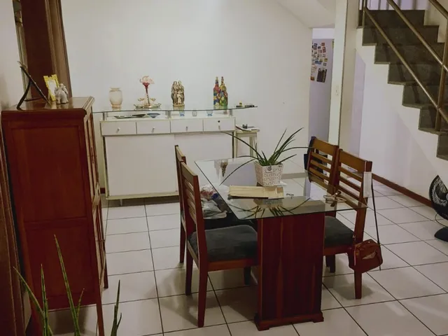 Imagem 6: CASA DUPLEX COM EXCELENTE LOCALIZAÇÃO NO BAIRRO IDEAL