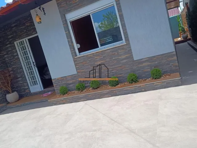 Imagem 4: Casa à venda em Canoas, Harmonia - Churrasqueira e Piscina