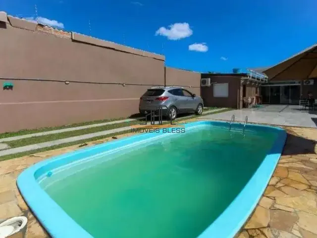 Imagem 2: Casa localizada no bairro Niterói/Canoas