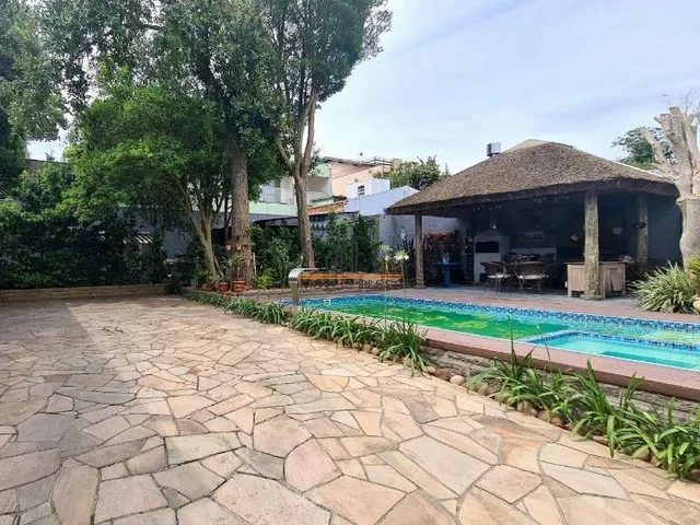 Imagem 8: Linda Casa Casa com 4 dormitórios