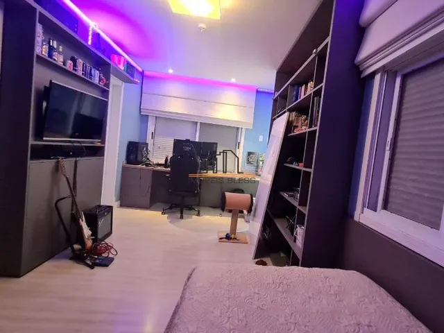 Imagem 11: Linda Casa Casa com 4 dormitórios