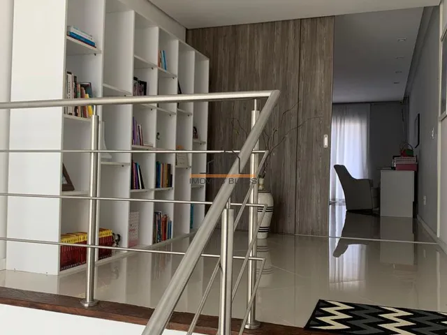 Imagem 2: Casa - Sobrado Casa com 4 dormitórios