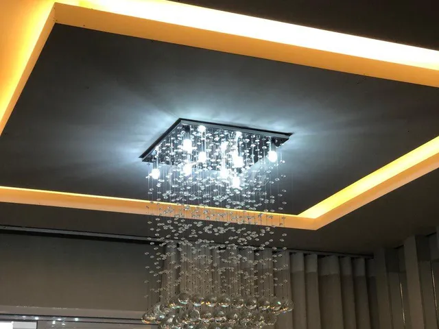 Imagem 5: Apartamento com 3 dormitórios, sendo uma suíte. Medindo 137m2 de área útil