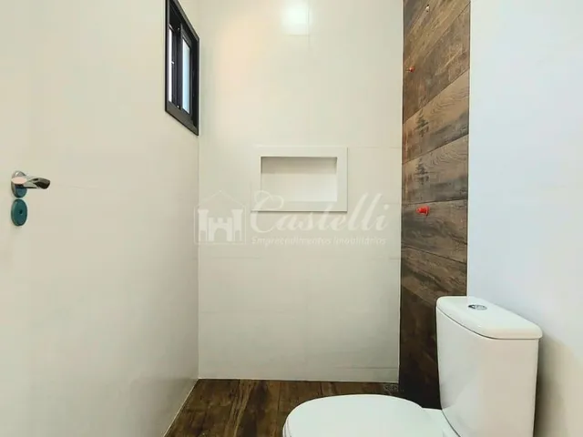 Imagem 5: Casa À Venda com 3 Dormitórios, Sendo 1 Suíte, em Uvaranas, Ponta Grossa - Pr
