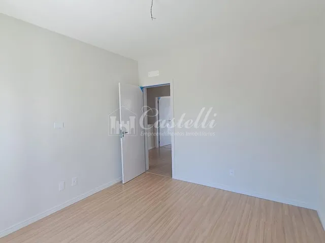 Imagem 15: Casa para à venda, no Bairro Uvaranas, PONTA GROSSA - PR