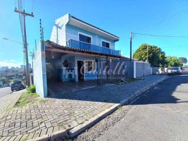 Imagem: Sobrado para à venda, na Nova Rússia