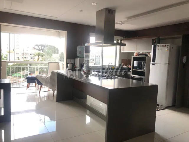 Imagem 2: Cobertura duplex medindo 186,00 de área útil. Localizada em bairro nobre da Cidade