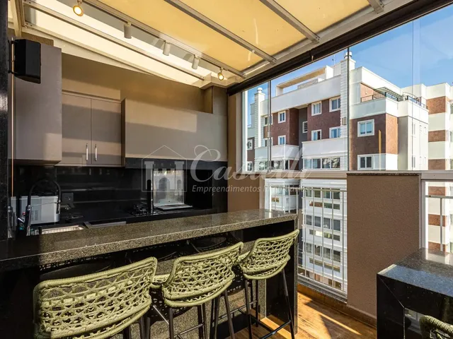 Imagem 11: Cobertura duplex medindo 186,00 de área útil. Localizada em bairro nobre da Cidade