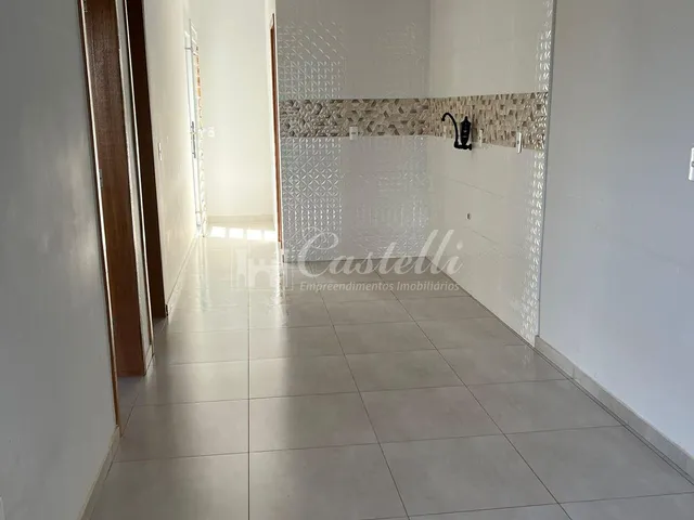 Imagem 3: Casa para à venda, no Bairro Uvaranas, em PONTA GROSSA - PR
