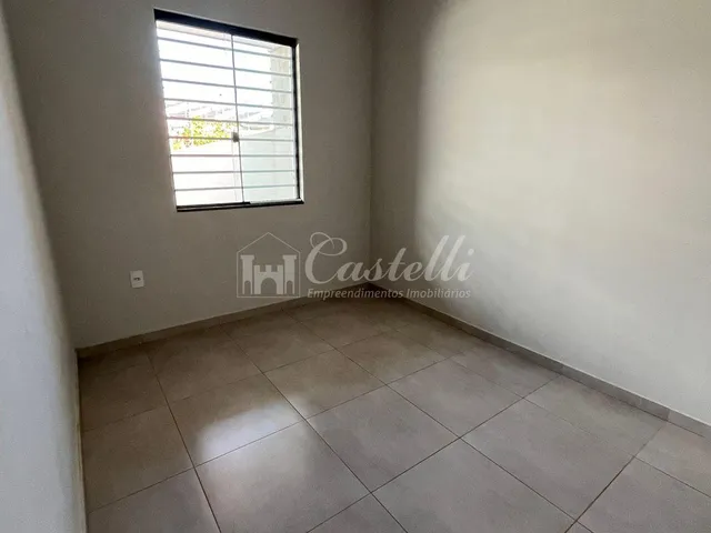 Imagem 9: Casa para à venda, no Bairro Uvaranas, em PONTA GROSSA - PR