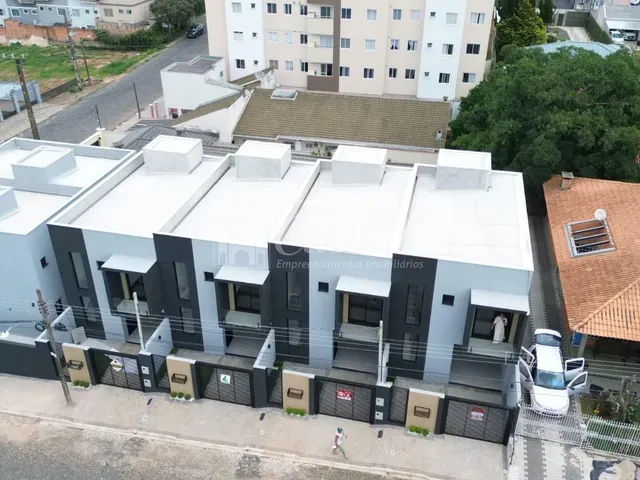 Imagem 2: Sobrado com 3 dormitórios sendo Uma suíte , Jardim Carvalho, PONTA GROSSA - PR