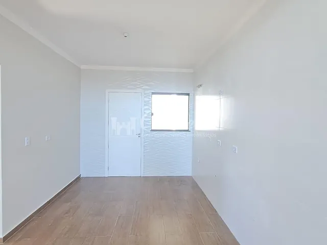 Imagem 4: Casa para à venda, no Bairro Uvaranas, PONTA GROSSA - PR