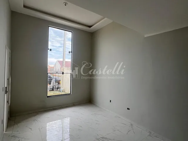 Imagem 2: Casa para à venda, no Bairro Uvaranas, PONTA GROSSA - PR