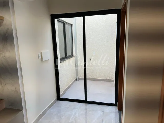 Imagem 10: Casa para à venda, no Bairro Uvaranas, em PONTA GROSSA - PR