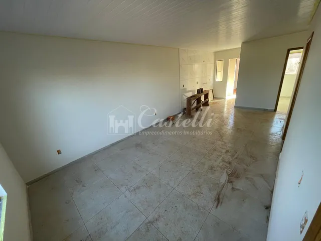 Imagem 3: Casa para à venda, no Bairro Uvaranas, em PONTA GROSSA - PR