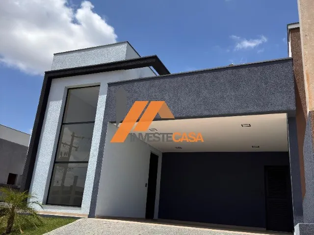 Imagem: A casa em condomínio possui 3 Dormitórios, 1 Suíte, 3