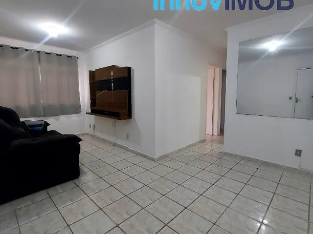 Imagem: O apartamento possui 2 Dormitórios, 1 Banheiro, 1 Vaga na