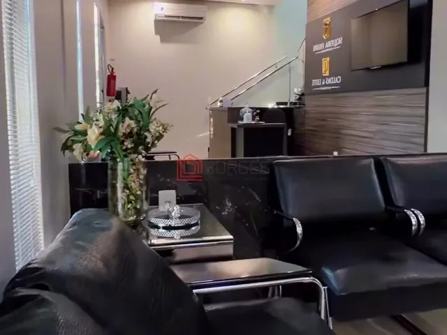 Imagem 1: Duplex Ponto Comercial com estrutura e mobilia pronta no centro