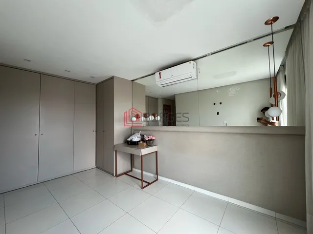 Imagem 3: Apartamento Padrão Semi Mobiliado