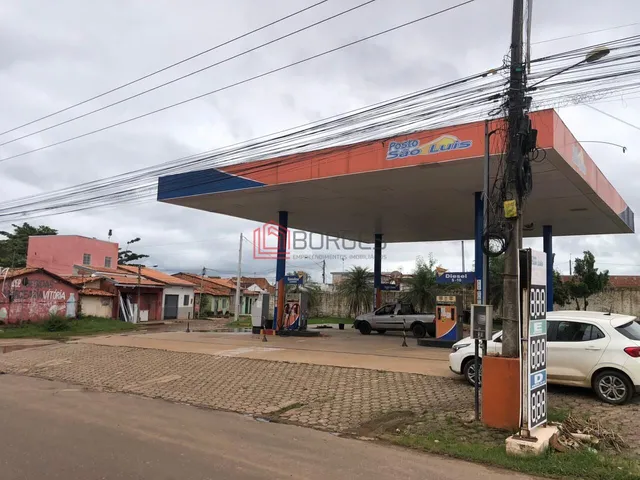Imagem 13: Posto de Combustível à Venda