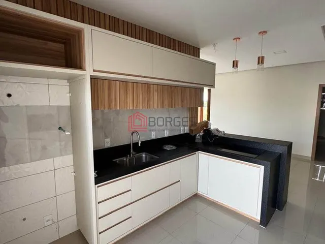 Imagem 15: Casa com 02 quartos sendo uma suíte com closet