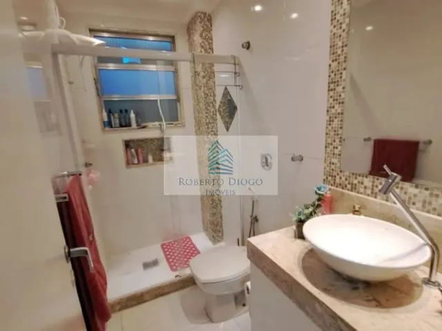 Imagem 11: Imperdível oportunidade de investimento em Vila Valqueire: Apartamento de 4 quartos com