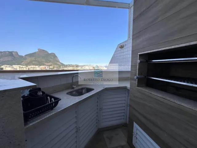 Imagem 2: Imóvel de Luxo na Barra da Tijuca: Cobertura de 3 Quartos com 222m² e 3 Vagas de