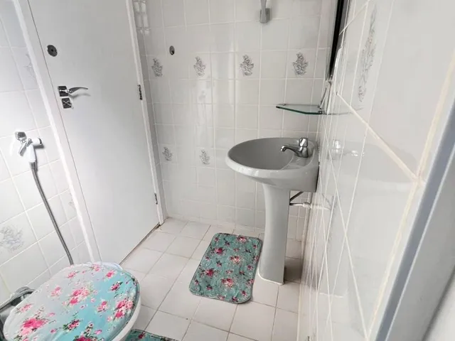 Imagem 6: Apartamento 2 Quartos sendo 1 Suíte Reformado e Mobiliado a Venda na Praia do Morro