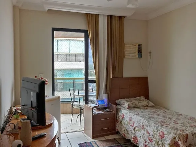 Imagem 12: Cobertura Duplex 5 Quartos sendo 3 Suítes a Venda na Praia do Morro - Guarapari - ES