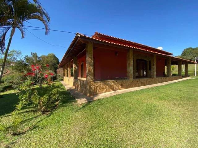 Imagem: Lindo Sítio à Venda em Piracaia com 48.400m²