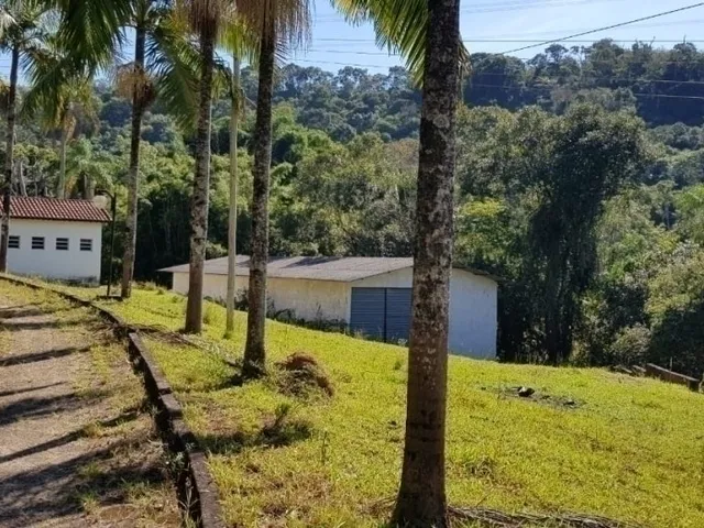 Imagem 3: 'Bela Chácara à Venda em Piracaia com 35000m²'