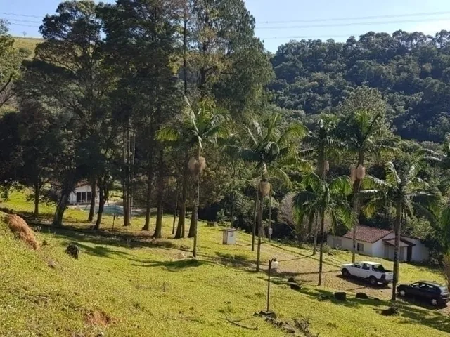 Imagem 4: 'Bela Chácara à Venda em Piracaia com 35000m²'