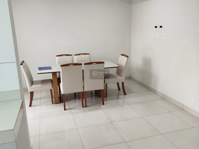 Imagem 9: Casa em Lote de 500 m² – 3 Quartos com Suíte e Hidromassagem – Bairro Jardim