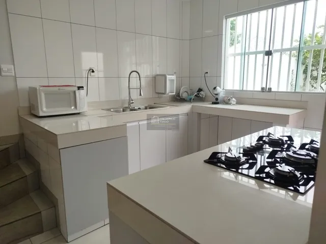 Imagem 12: Casa em Lote de 500 m² – 3 Quartos com Suíte e Hidromassagem – Bairro Jardim
