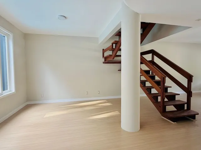 Imagem 5: OPORTUNIDADE: Casa à Venda no Bairro América, Joinville-SC Rua sem saída 3 quartos