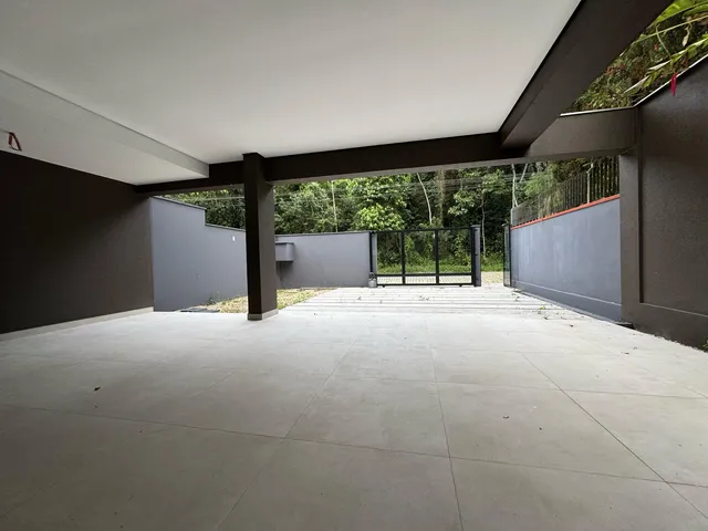 Imagem 10: CASA SOBRADO NO SAGUAÇU | 04 SUÍTES | 04 VAGAS DE GARAGEM | 218 M²