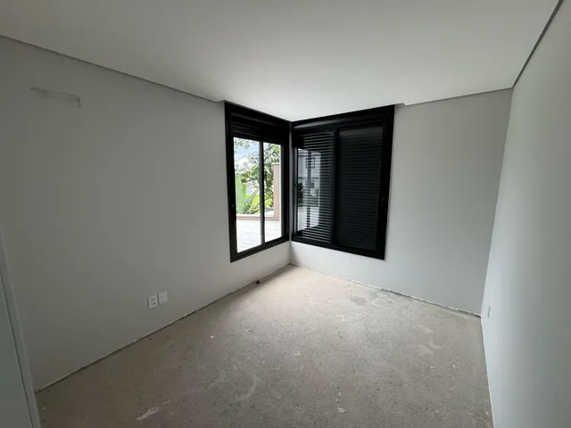 Imagem 16: CASA SOBRADO NO SAGUAÇU | 04 SUÍTES | 04 VAGAS DE GARAGEM | 218 M²