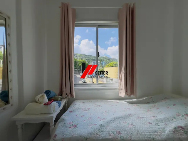 Imagem 3: Apartamento de 2 dormitorios a venda Centro Florianopolis
