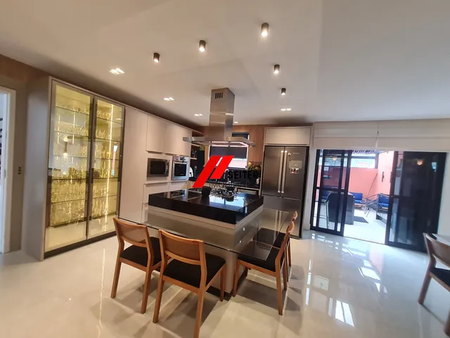 Imagem: Casa de 4 dormitorios a venda Saco dos Limoes