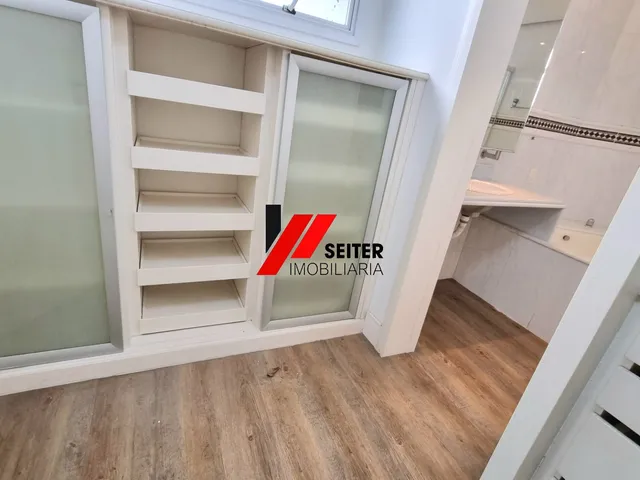Imagem 7: Apartamento de 4 dormitorios a venda Beira Mar Florianopolis
