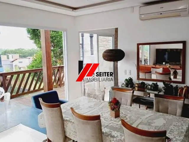 Imagem: Casa com 4 dormitórios no Campeche