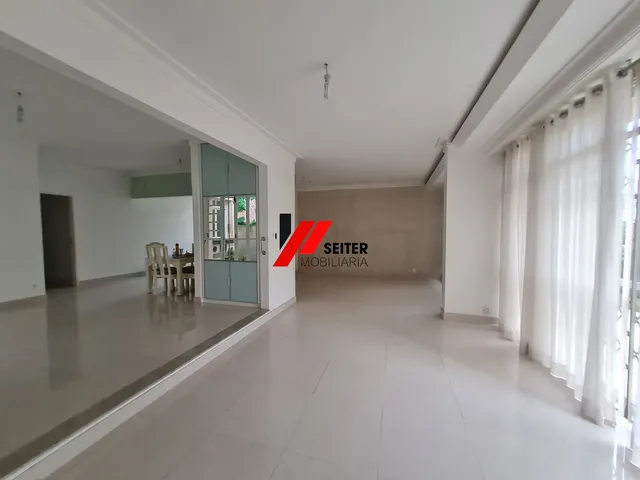 Imagem: Casa a venda com 4 dormitórios na agronômica