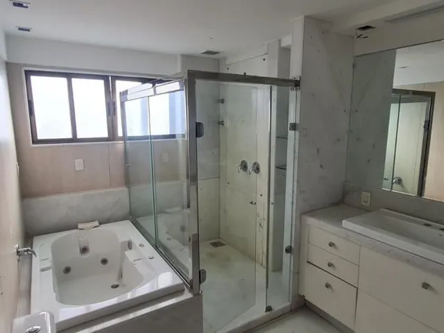 Imagem 3: Apartamento com 5 dormitórios