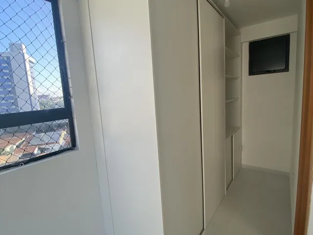 Imagem 7: LAGOA NOVA Apartamento com 4 dormitórios