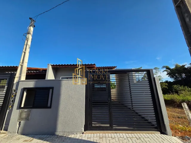 Imagem: CASA RESIDENCIAL em NAVEGANTES - SC, MEIA